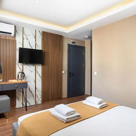 Hotel Meridiani Taksim 4*