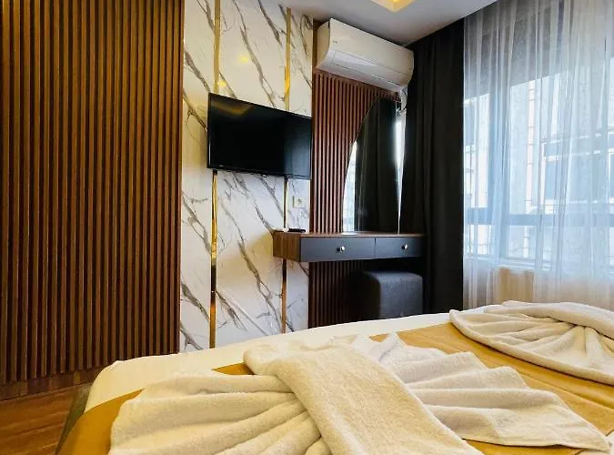 Meridiani Taksim 4*
