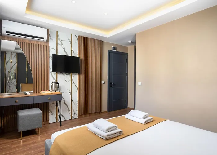 Hotel Meridiani Taksim 4*