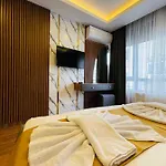 Meridiani Taksim 4*